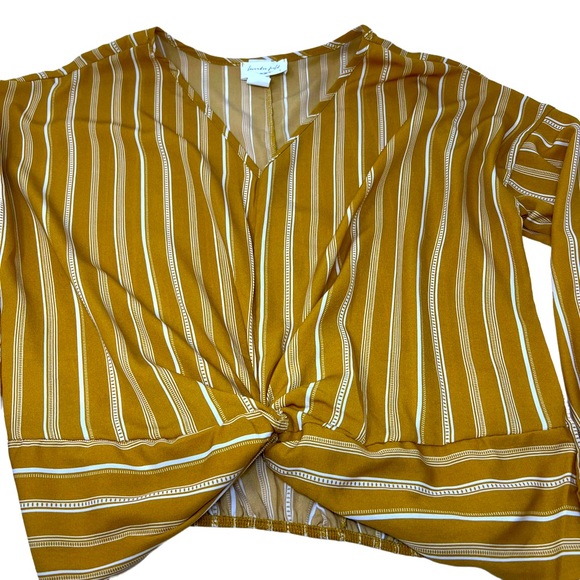 SOLD - Picture 4 of 8